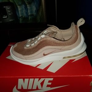 Nike Air Max Sneakers